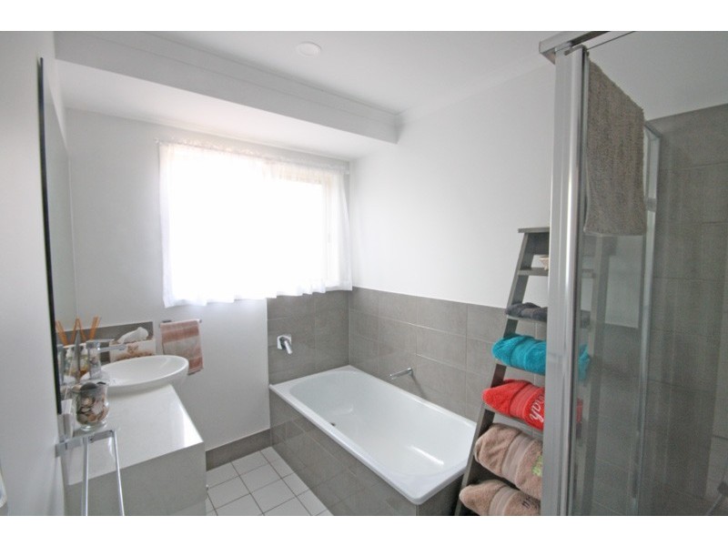 2 Orringa Street, Wurtulla QLD 4575