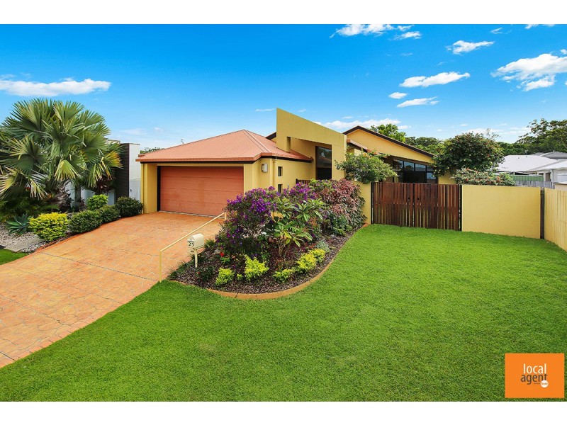 25 Springbrook Street, Caloundra West QLD 4551