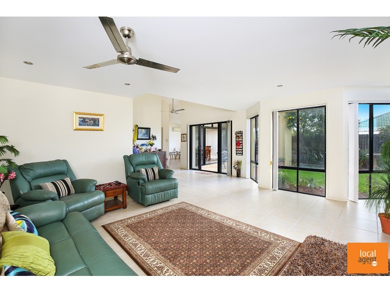 25 Springbrook Street, Caloundra West QLD 4551