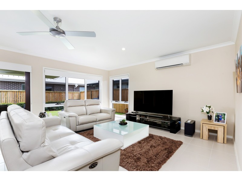 4 Sienna Street, Caloundra West QLD 4551