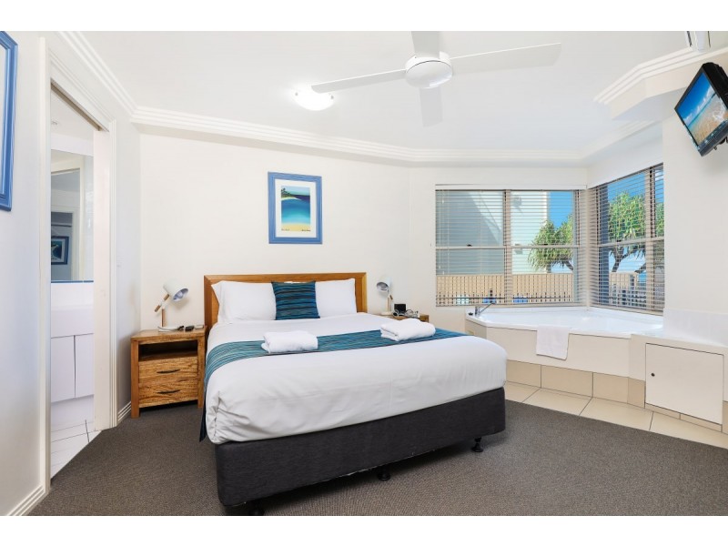 8/38 Maloja Ave- Watermark, Caloundra QLD 4551