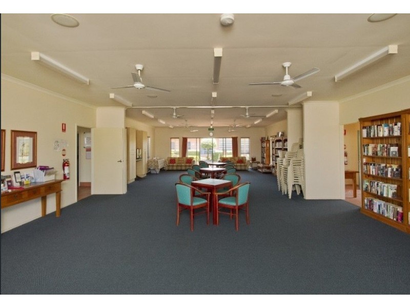 111/40 Lakeside Crescent, Currimundi QLD 4551