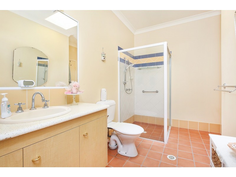 111/40 Lakeside Crescent, Currimundi QLD 4551