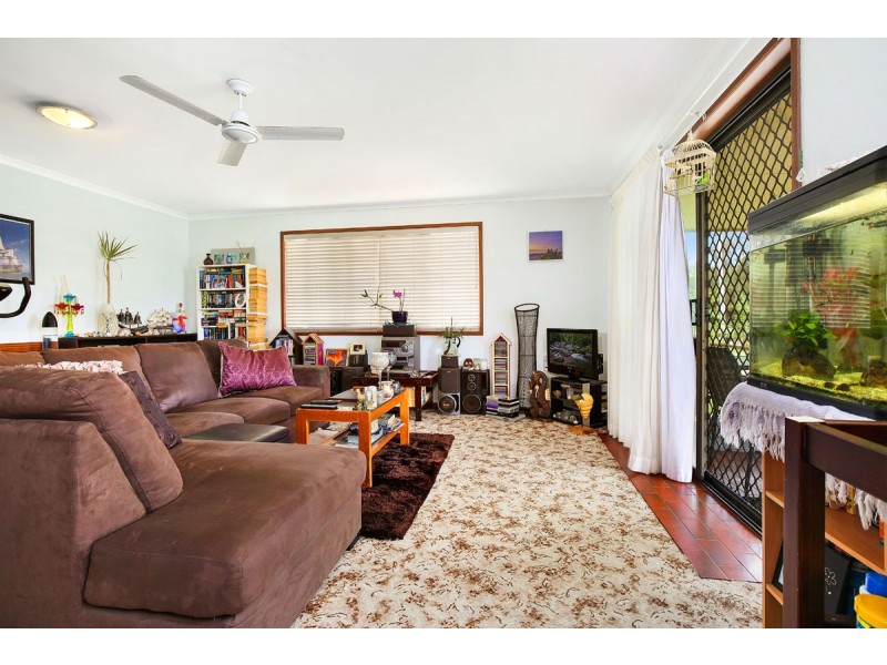 182 Golden Beach Esplanade, Golden Beach QLD 4551