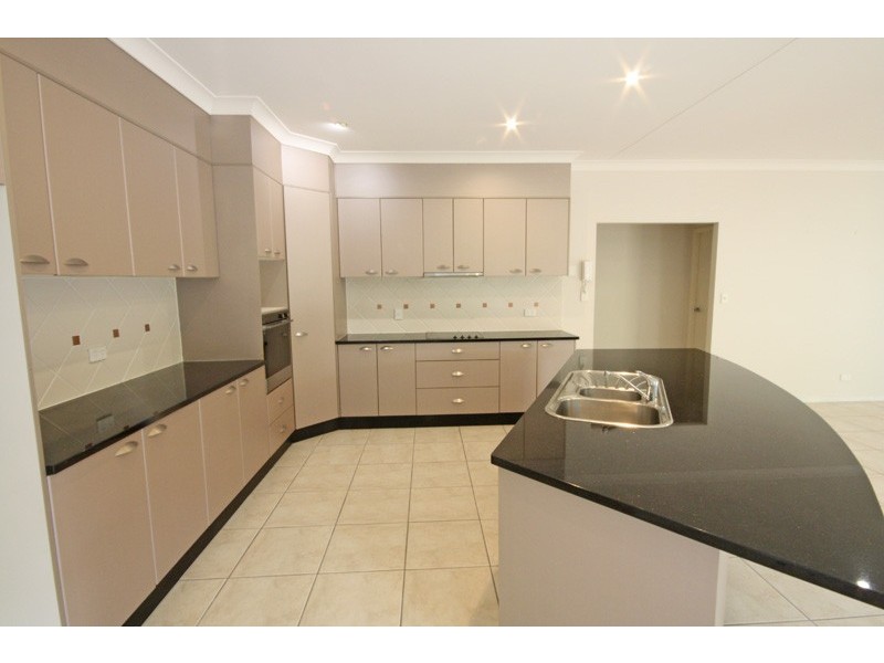 18 Undanbi Place, Pelican Waters QLD 4551