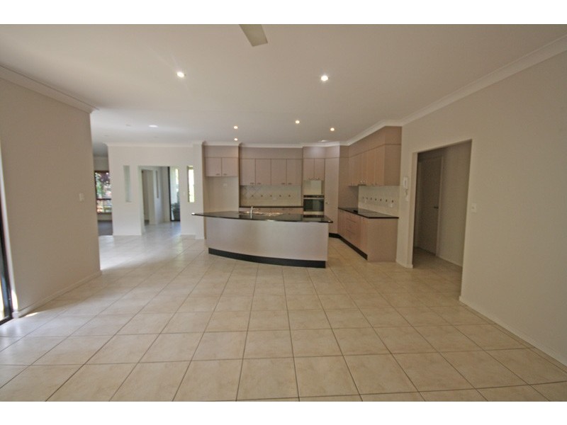 18 Undanbi Place, Pelican Waters QLD 4551