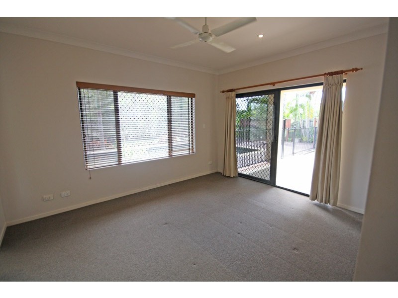 18 Undanbi Place, Pelican Waters QLD 4551