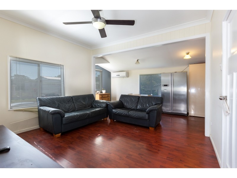 8 Park Street, Caloundra QLD 4551