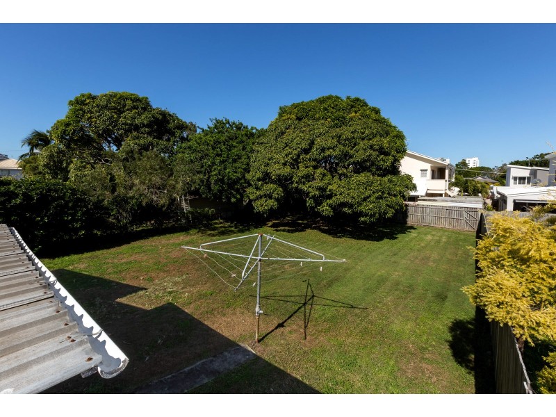 8 Park Street, Caloundra QLD 4551