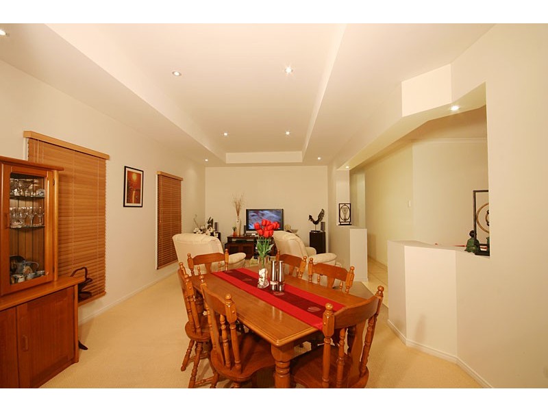 4 Hartley Cres, Pelican Waters QLD 4551