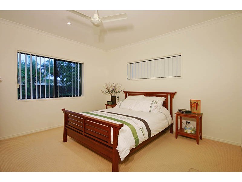 4 Hartley Cres, Pelican Waters QLD 4551