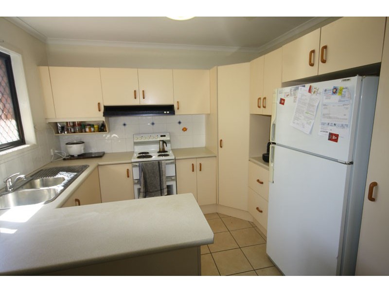 5 Kowandi St, Wurtulla QLD 4575