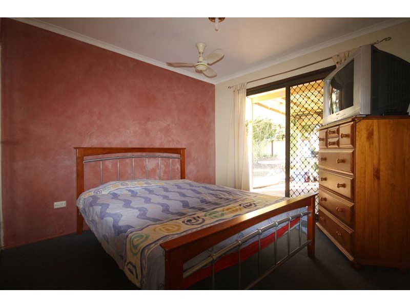 5 Kowandi St, Wurtulla QLD 4575