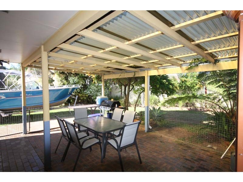 5 Kowandi St, Wurtulla QLD 4575