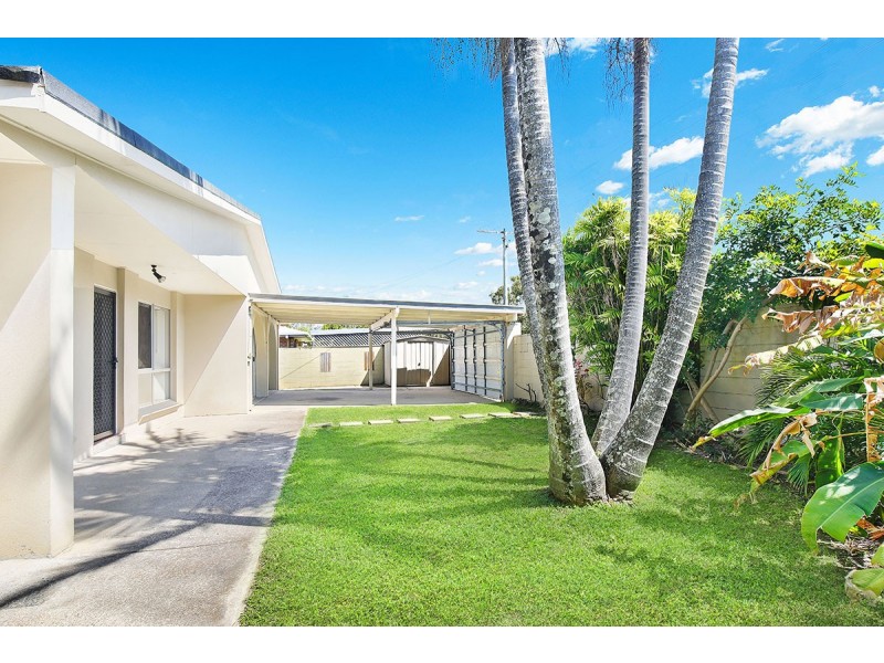 2 Ilya St, Currimundi QLD 4551