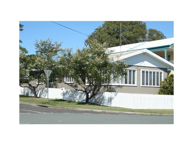 18 Campbell Street, Moffat Beach QLD 4551
