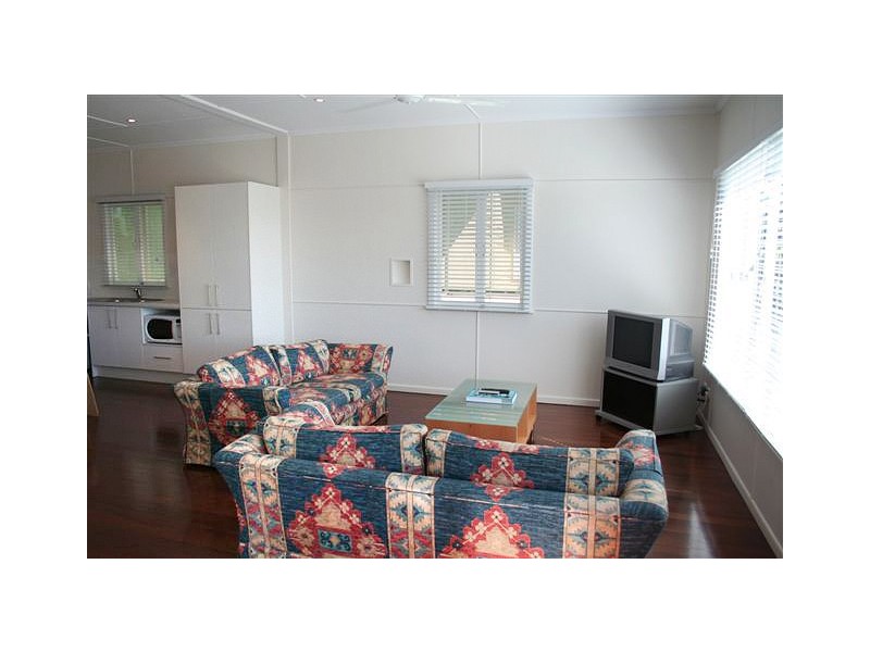 18 Campbell Street, Moffat Beach QLD 4551