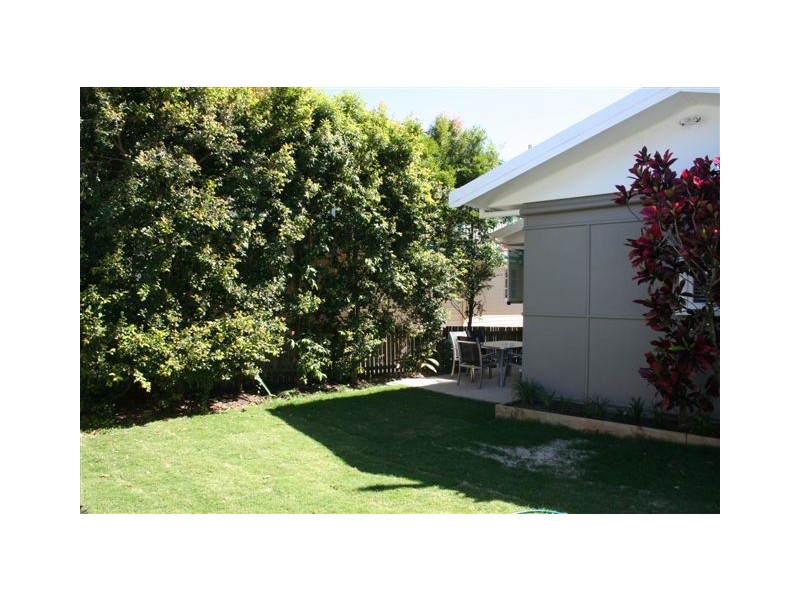 18 Campbell Street, Moffat Beach QLD 4551