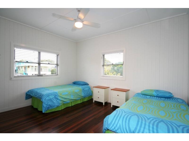 9 Nothling Street, Moffat Beach QLD 4551