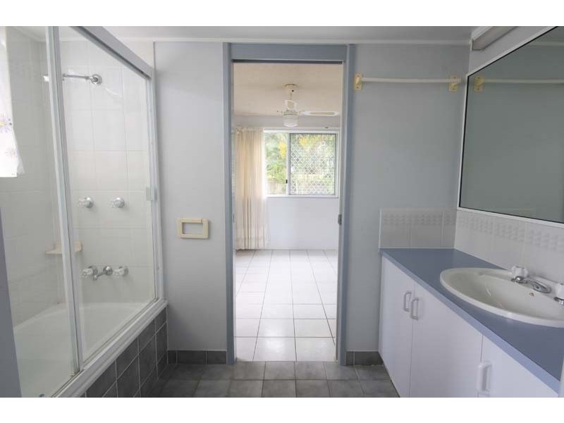 2/17 Verney Street, Kings Beach QLD 4551