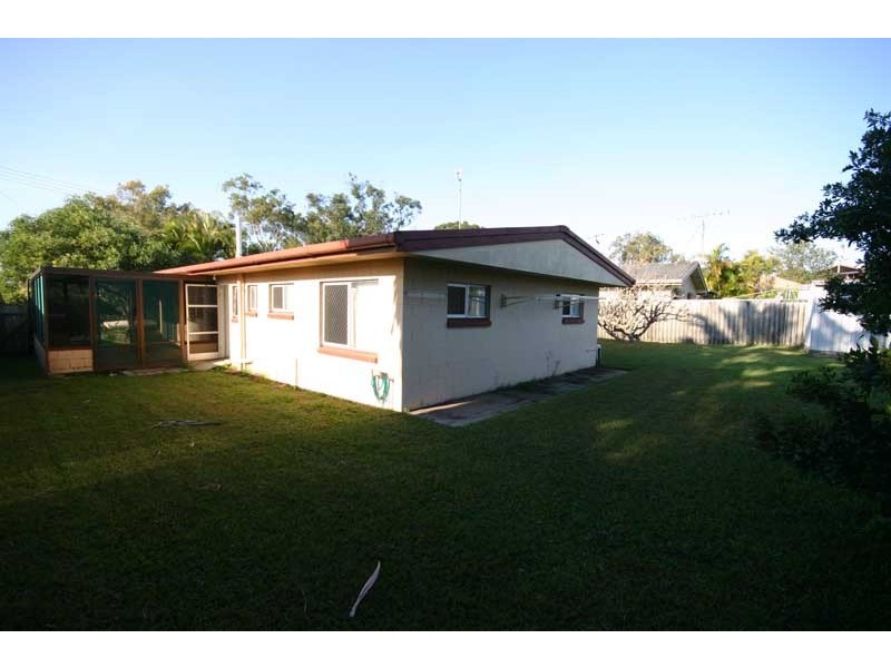 18 Barwon St, Currimundi QLD 4551