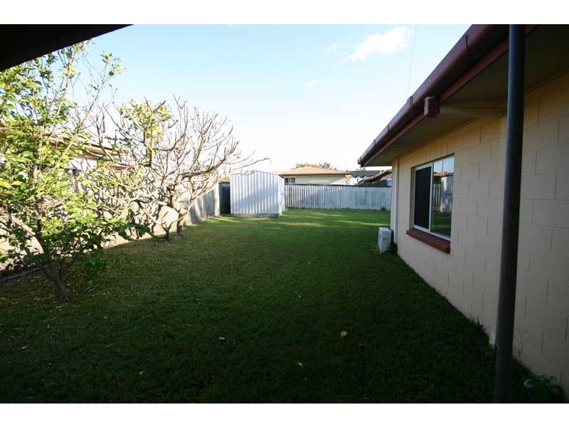 18 Barwon St, Currimundi QLD 4551