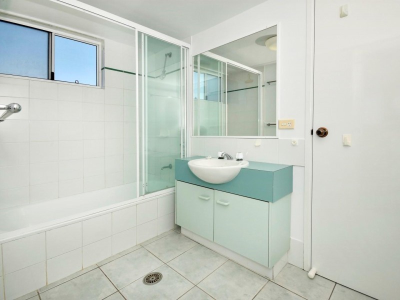 4/31 Kennedy Parade, Golden Beach QLD 4551