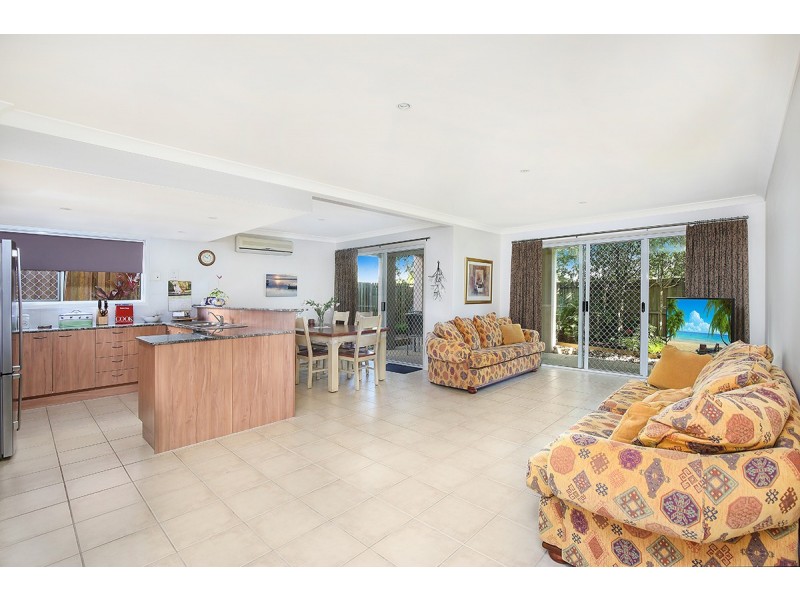 10/1 Harbourlights Way, Pelican Waters QLD 4551