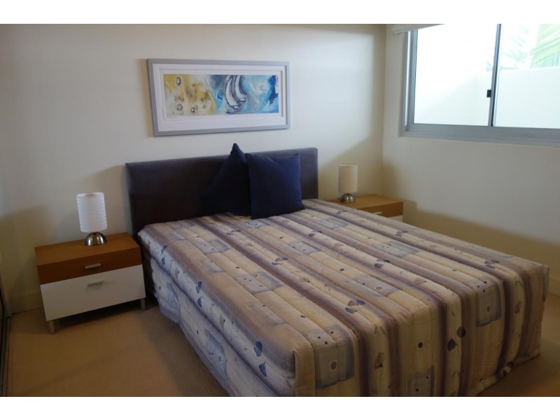 204/11 Nicklin Way – Deepwater Point, Minyama QLD 4575