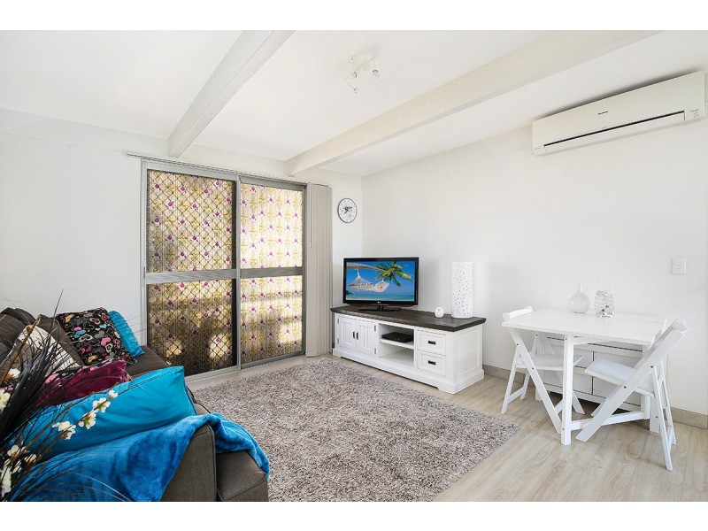 5/5 Mahia Terrace – Beach View, Kings Beach QLD 4551