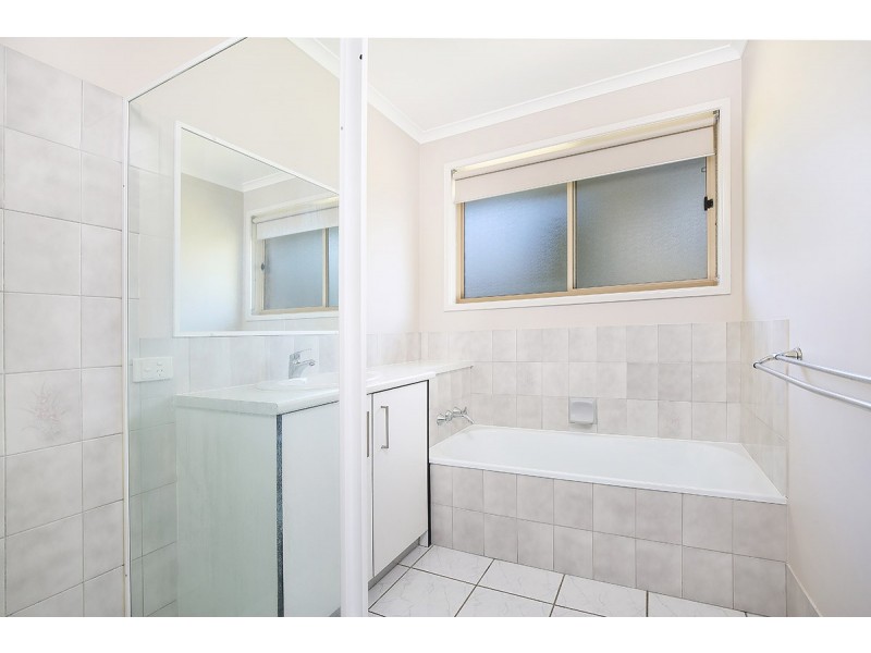 24 Cassowary St, Aroona QLD 4551