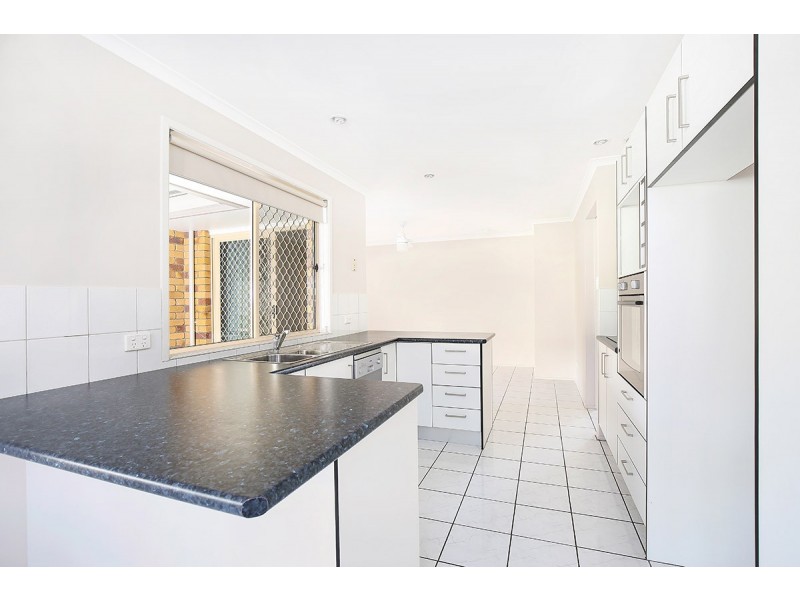 24 Cassowary St, Aroona QLD 4551