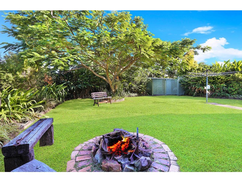 8 Kumala St, Battery Hill QLD 4551