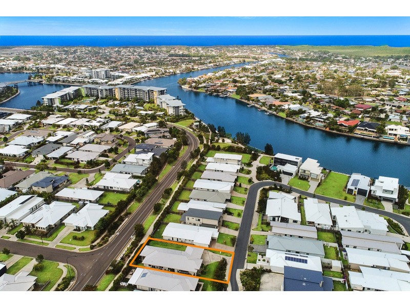 13 Promontory Street, Birtinya QLD 4575