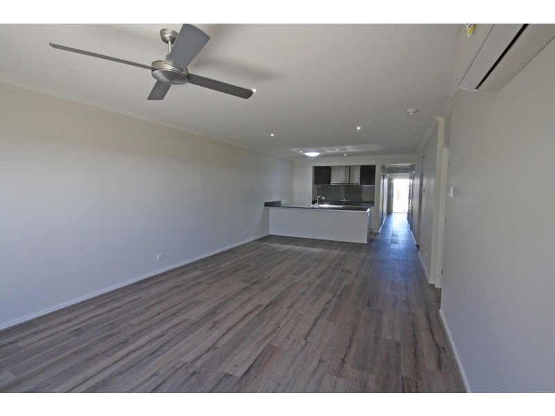 44 Amber Drive, Caloundra West QLD 4551