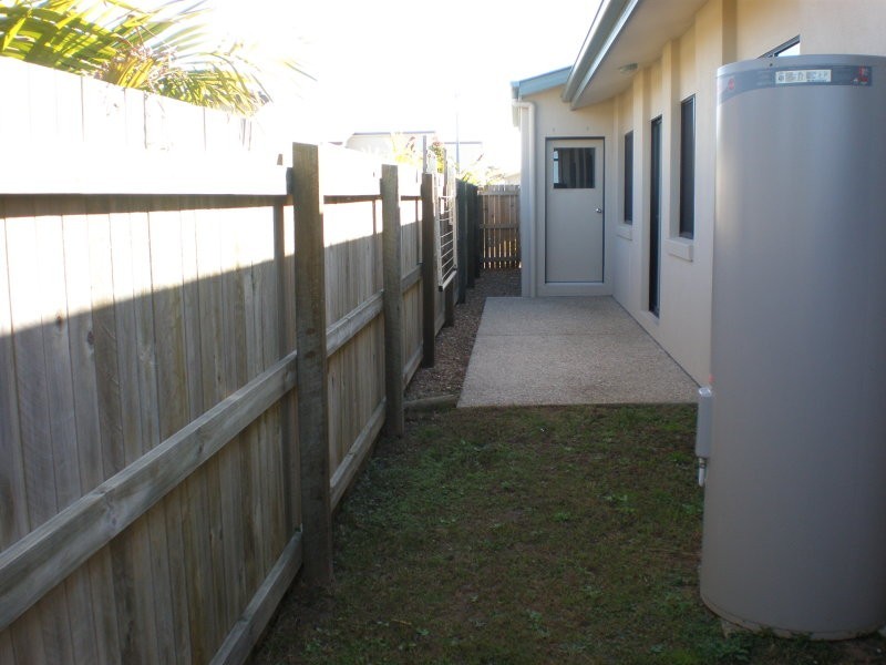 7 Gipps Street, Caloundra West QLD 4551