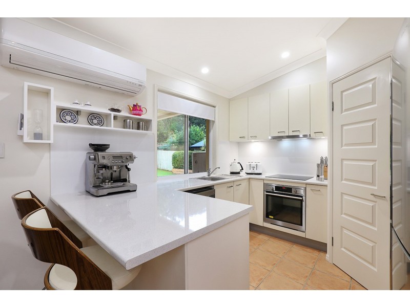 33 Tiverton Place, Landsborough QLD 4550