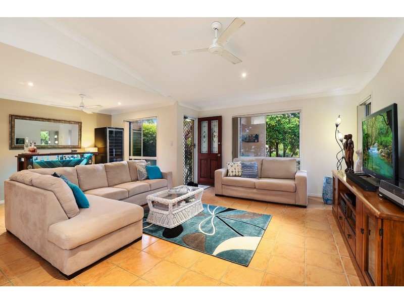 33 Tiverton Place, Landsborough QLD 4550