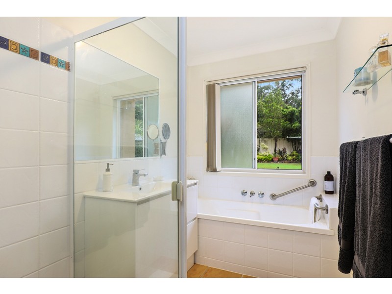 33 Tiverton Place, Landsborough QLD 4550