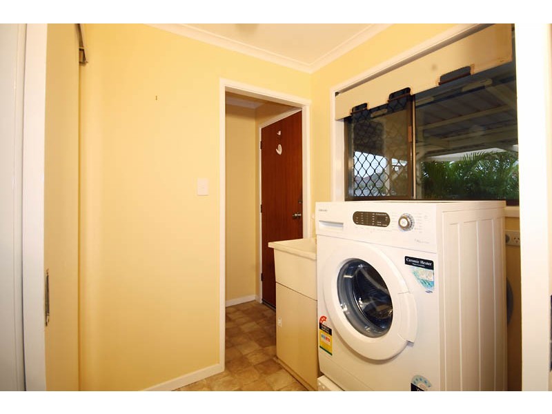 2 Pumicestone Place, Golden Beach QLD 4551