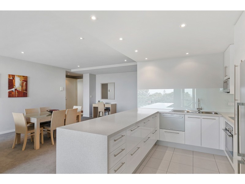 414/625 Charlton Esp – Akama Resort, Urangan QLD 4655