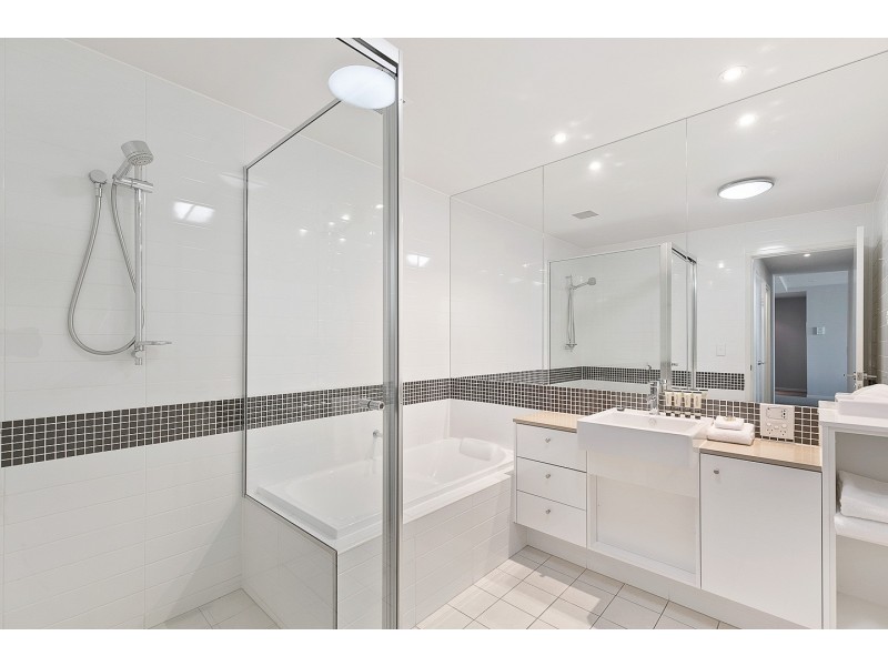 414/625 Charlton Esp – Akama Resort, Urangan QLD 4655