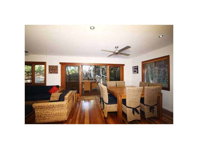 2 Robe, Currimundi QLD 4551