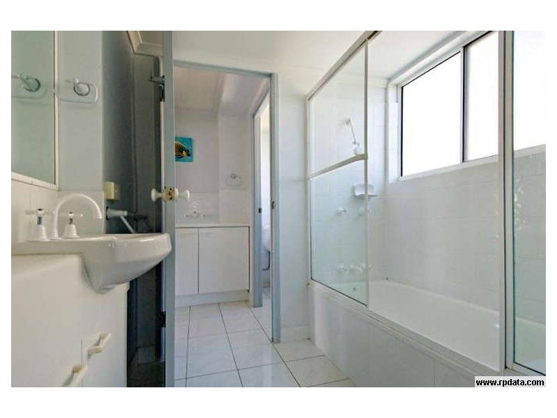 4/5 Cooma Terrace – Anchors Aweigh, Caloundra QLD 4551