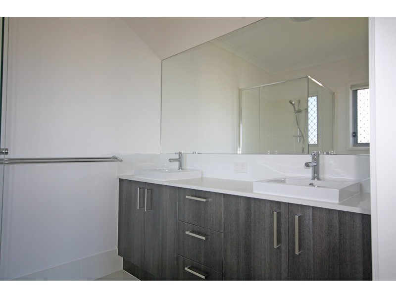 74 Meredith Crescent, Bells Creek QLD 4551