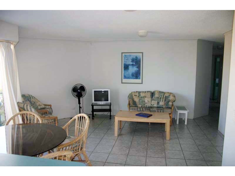 8/60 Lower Gay Terrace – Beach Cove, Kings Beach QLD 4551