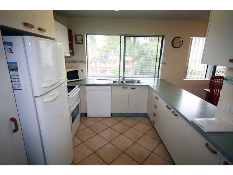 7/66 The Esplanade – Windsurfer, Golden Beach QLD 4551