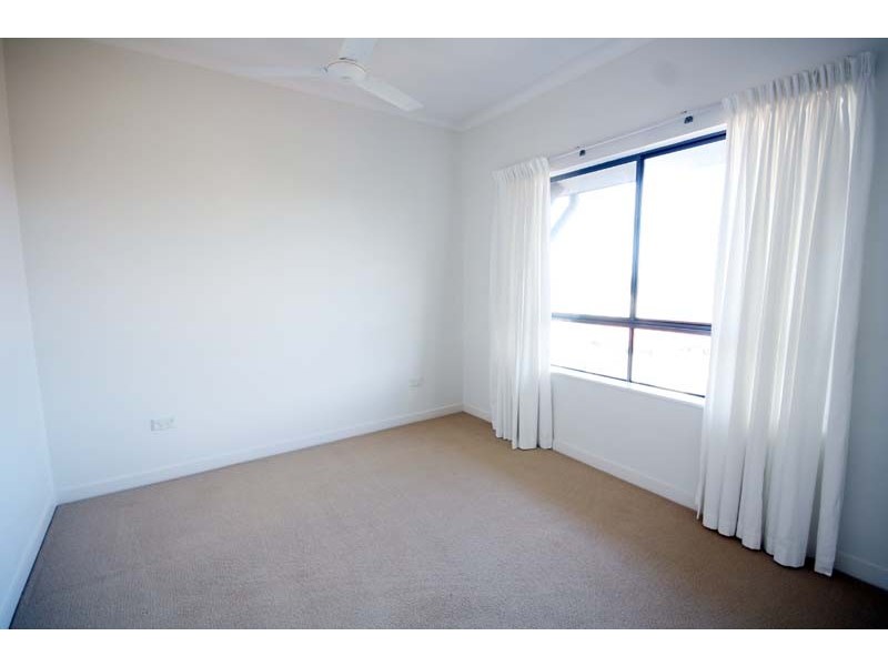 8/1 Millenium Cicuit – Vardon Point, Pelican Waters QLD 4551