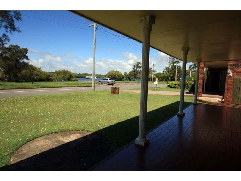 182 The Esplanade, Golden Beach QLD 4551