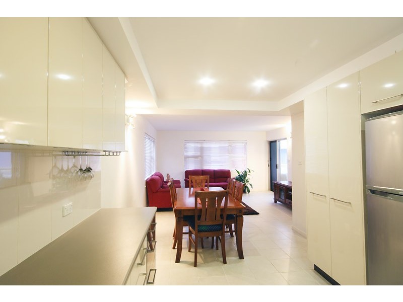 4/3 Warne Tce – Nimolanca, Kings Beach QLD 4551